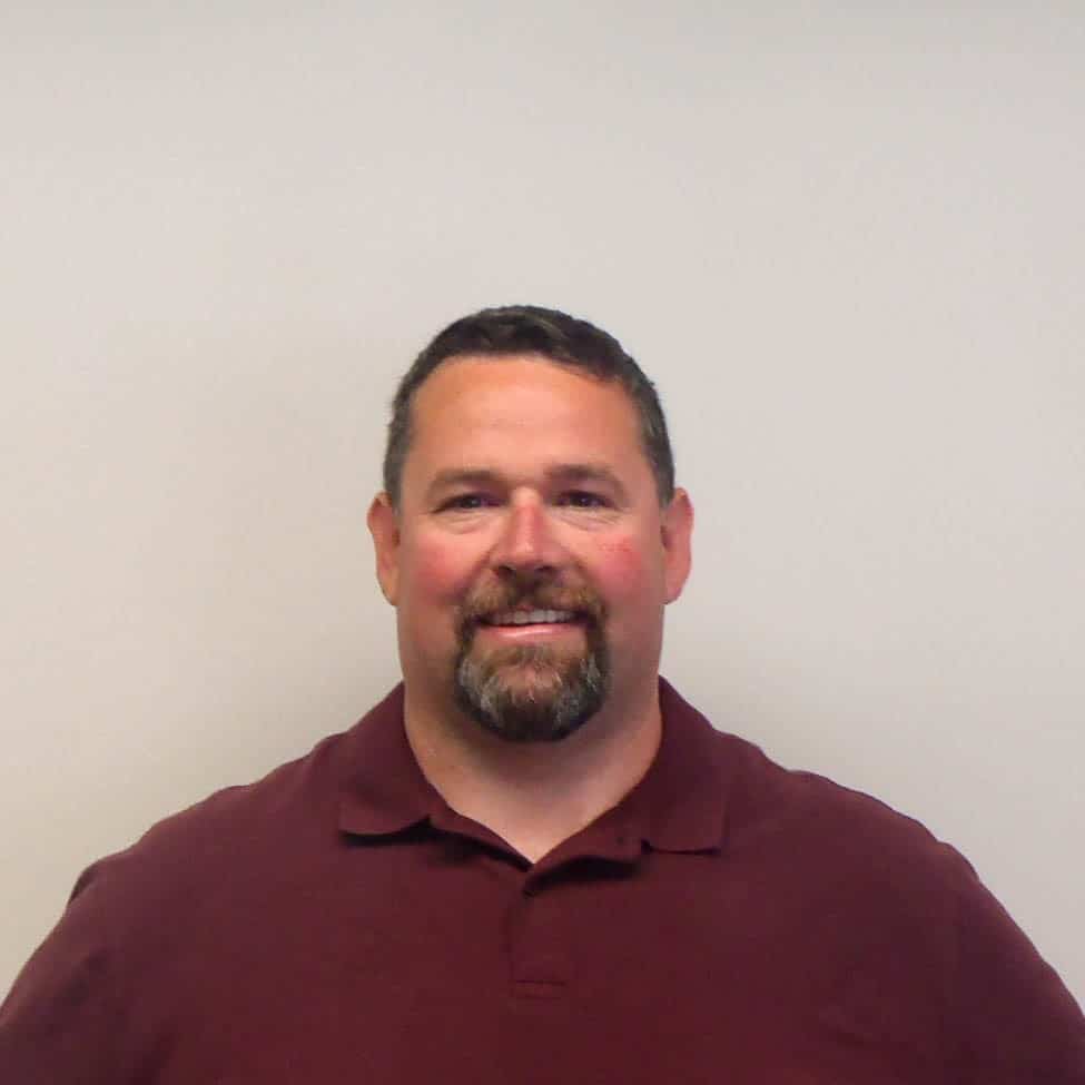 Colin Derosa : Service Manager/Master Technician